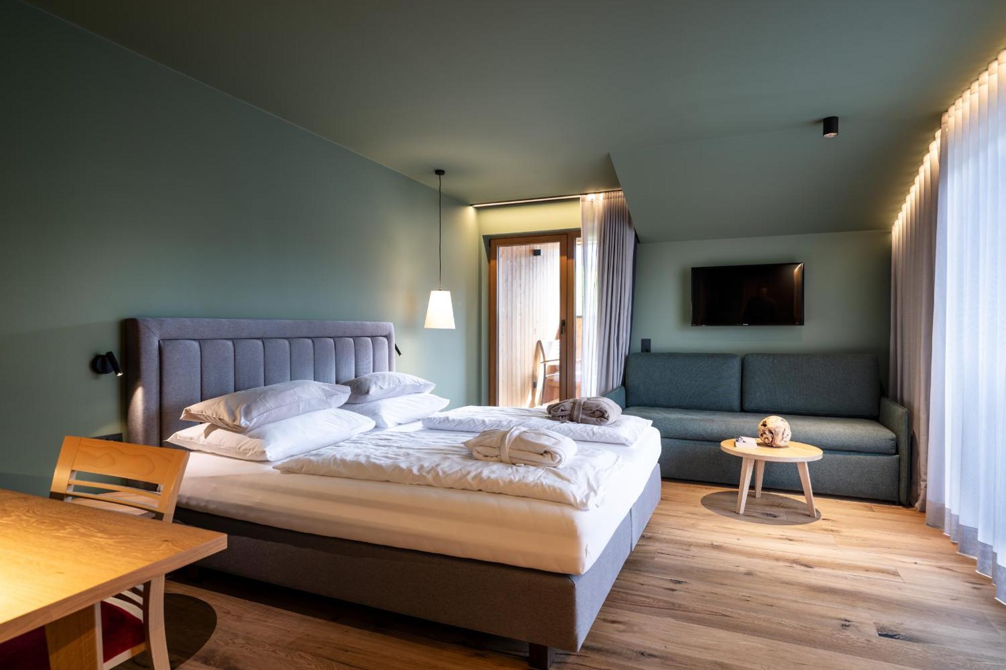Hotel Alpenroyal Castelrotto Bagian luar foto